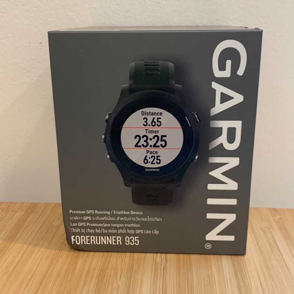 GARMIN: Forerunner 935 Running GPS Unit
